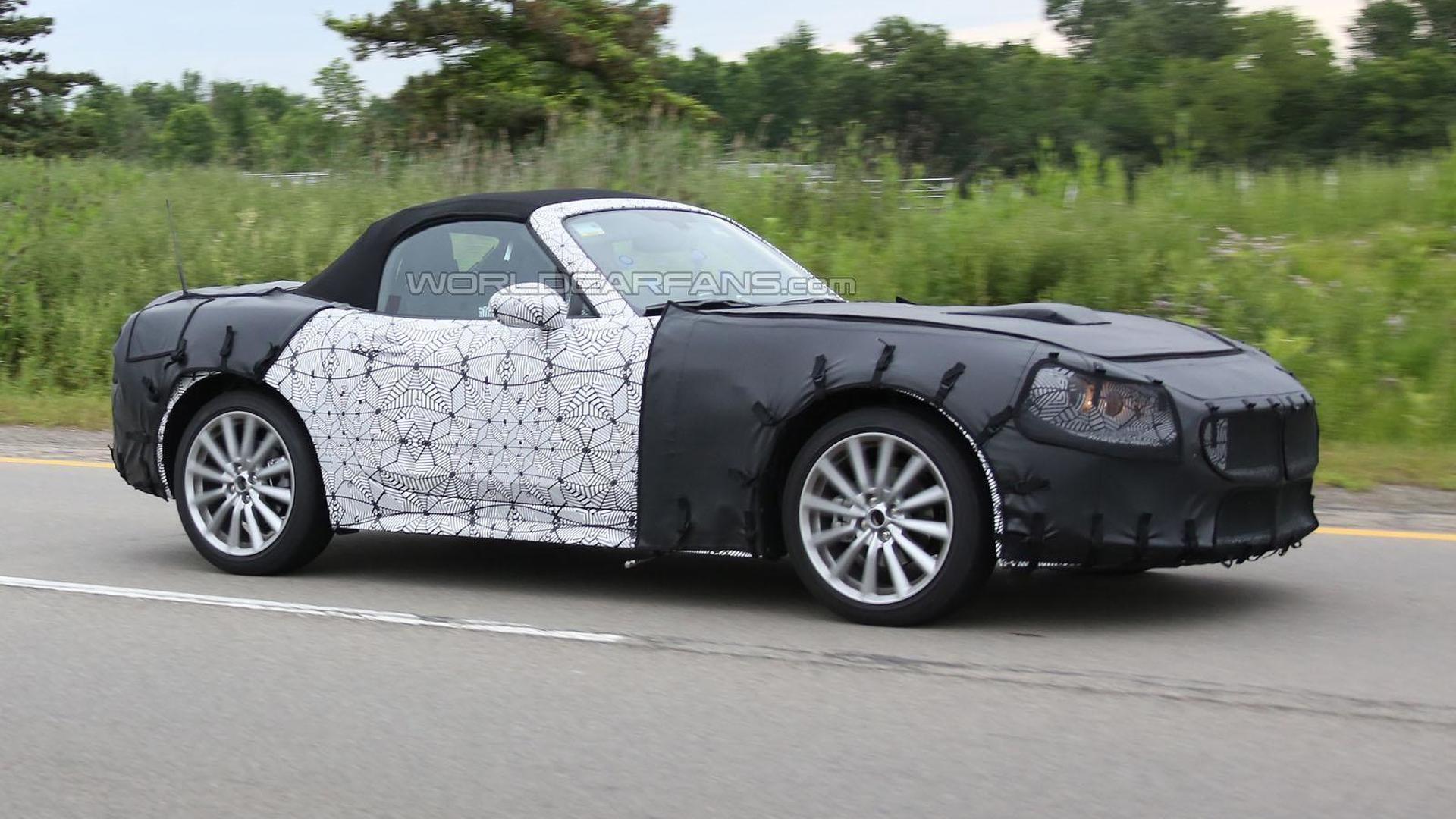 2015-578388fiat-124-spider-spy-photo1.jp