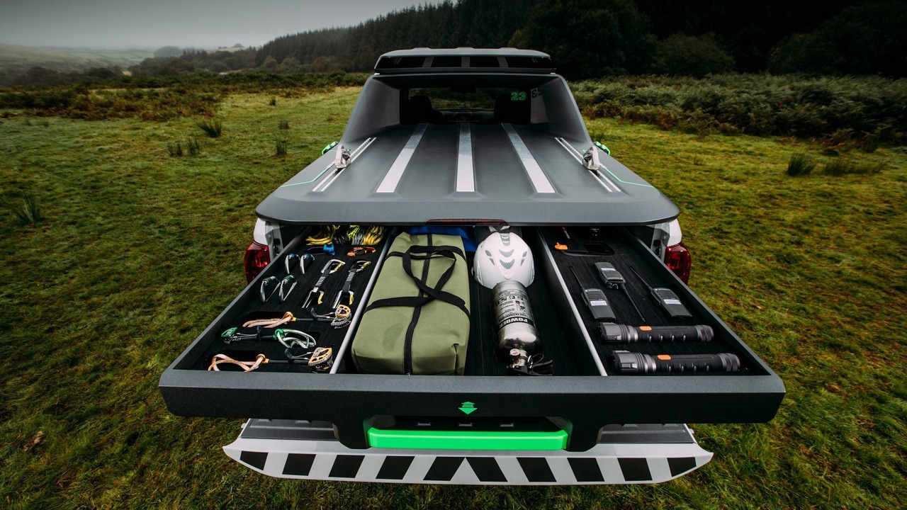 Nissan Navara EnGuard concept