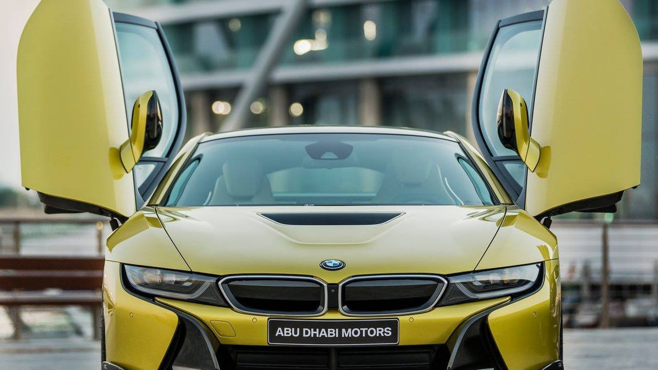 Colorful BMW i8s at Yas Marina Circuit