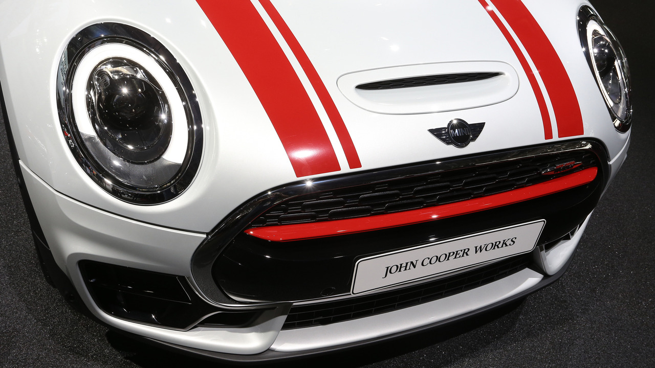 2017 Mini Clubman John Cooper Works Paris Motor Show