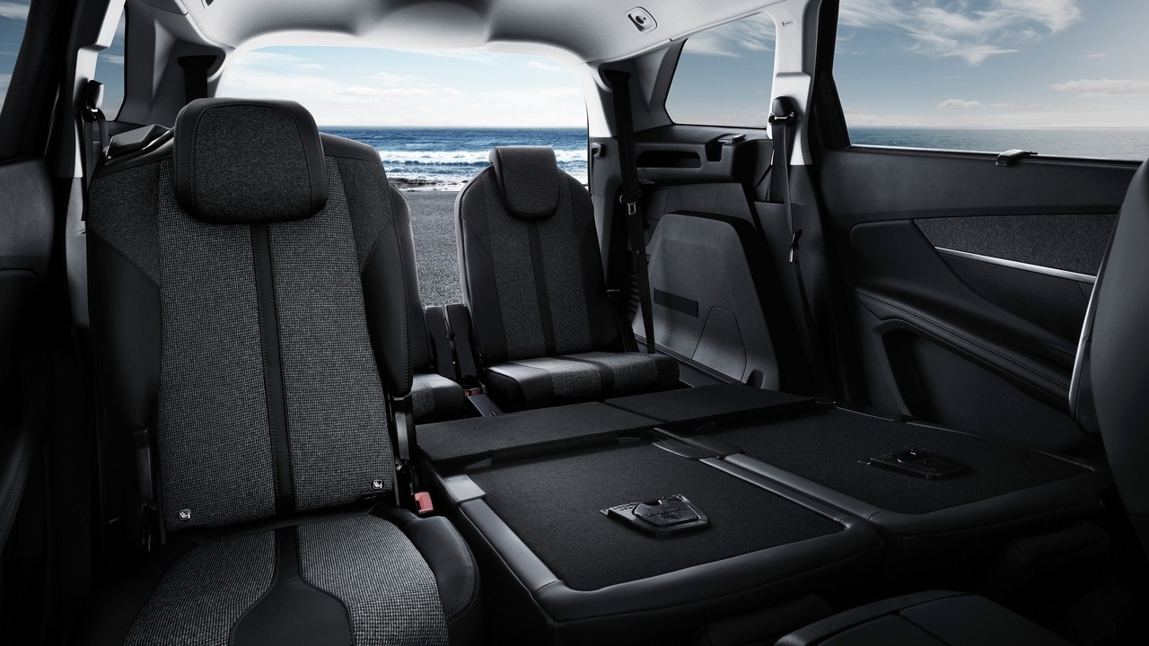 2017 Peugeot 5008